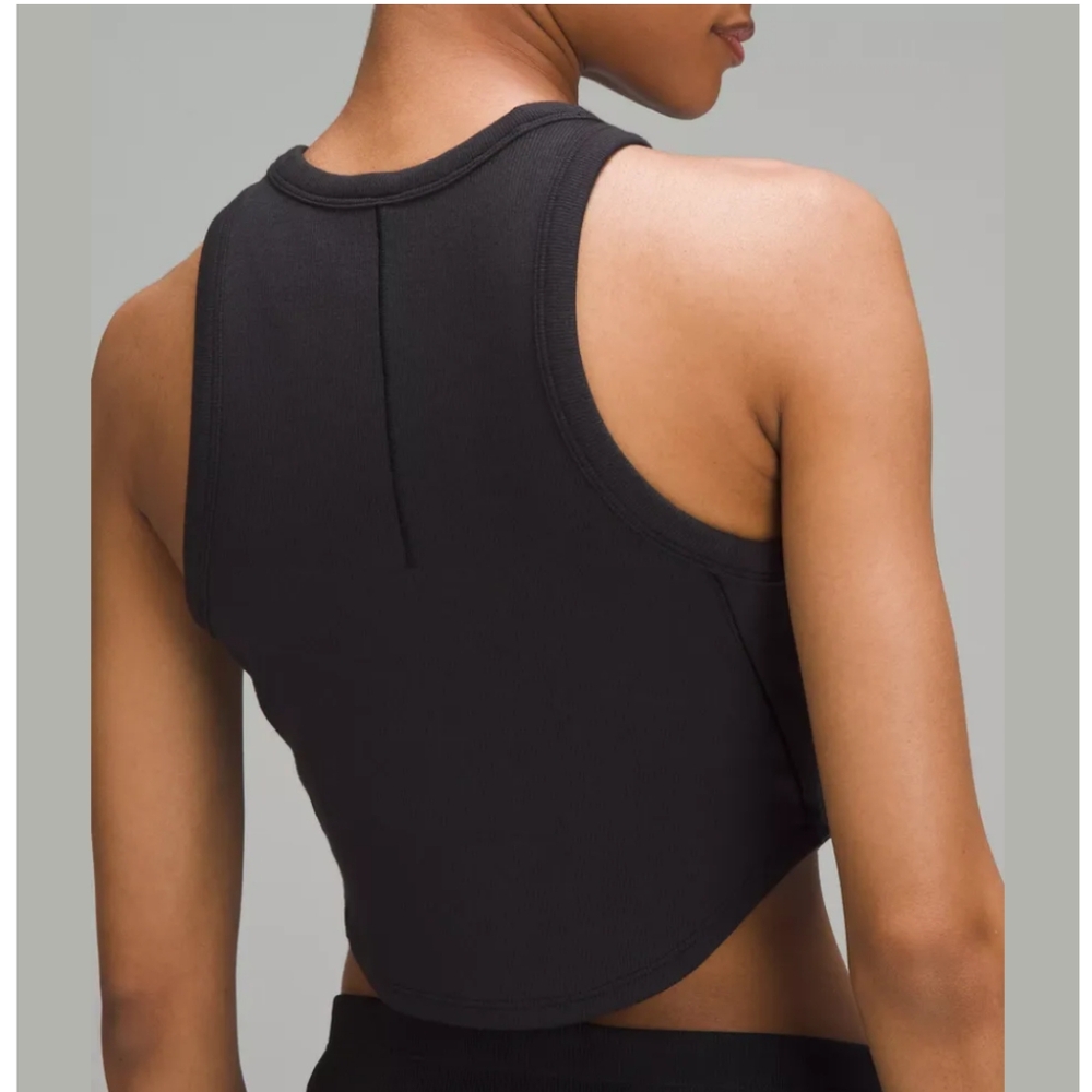 Lululemon Women's Black Hold Tight Cropped Tank Top - Picture 4 of 8